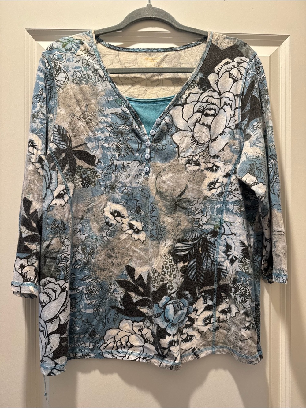 Women’s Floral V-Neck Layered Top - Blue